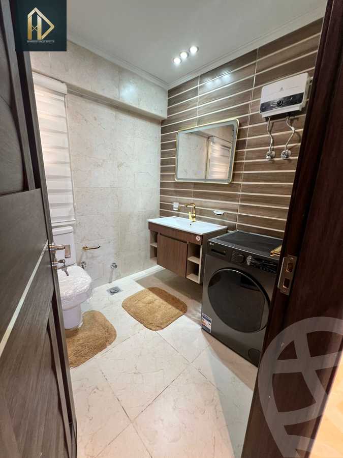 https://aqarmap.com.eg/ar/listing/6302022-for-sale-cairo-new-cairo-compounds-mwrd-fq-llttwyr