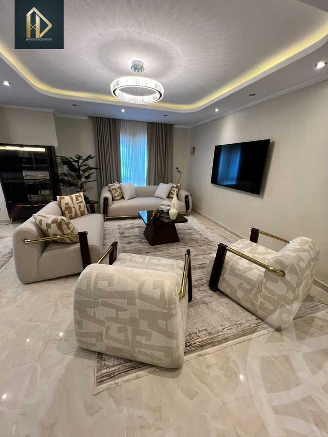 https://aqarmap.com.eg/ar/listing/6302022-for-sale-cairo-new-cairo-compounds-mwrd-fq-llttwyr