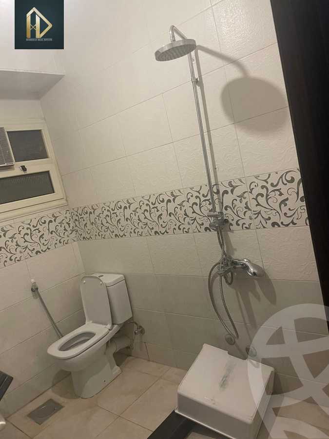https://aqarmap.com.eg/ar/listing/6351875-for-sale-cairo-new-cairo-ganob-el-akadamiya-south-academy-b-medhat-el-kholy-st