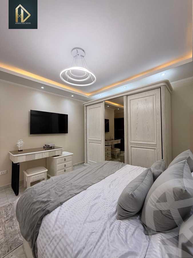 https://aqarmap.com.eg/en/listing/6355881-for-sale-cairo-new-cairo-compounds-mwrd-fq-llttwyr