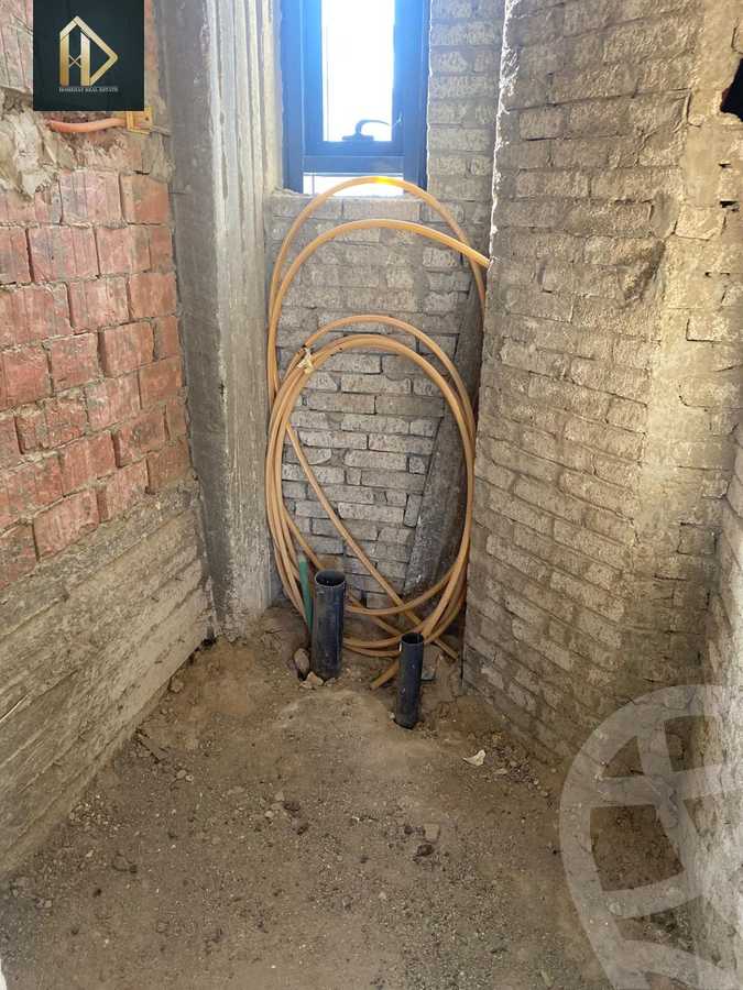 https://aqarmap.com.eg/en/listing/6374128-for-sale-cairo-el-shorouk-compounds-life-view