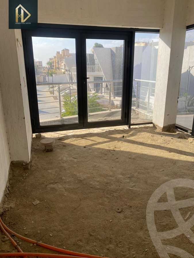 https://aqarmap.com.eg/en/listing/6374128-for-sale-cairo-el-shorouk-compounds-life-view