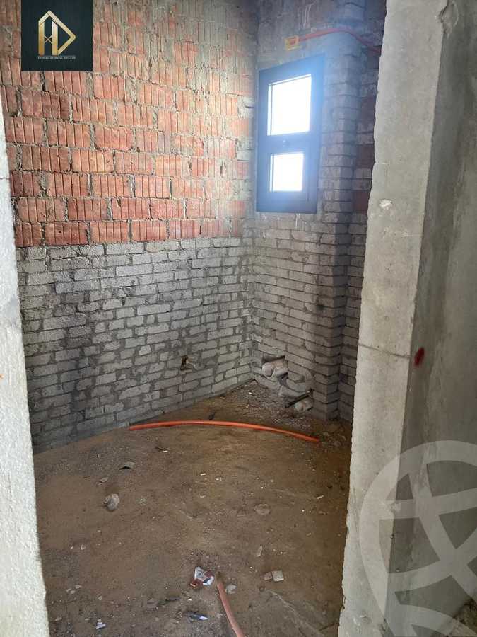 https://aqarmap.com.eg/en/listing/6374128-for-sale-cairo-el-shorouk-compounds-life-view