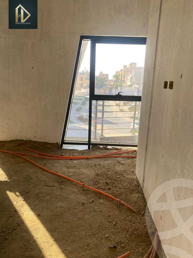 https://aqarmap.com.eg/en/listing/6374128-for-sale-cairo-el-shorouk-compounds-life-view
