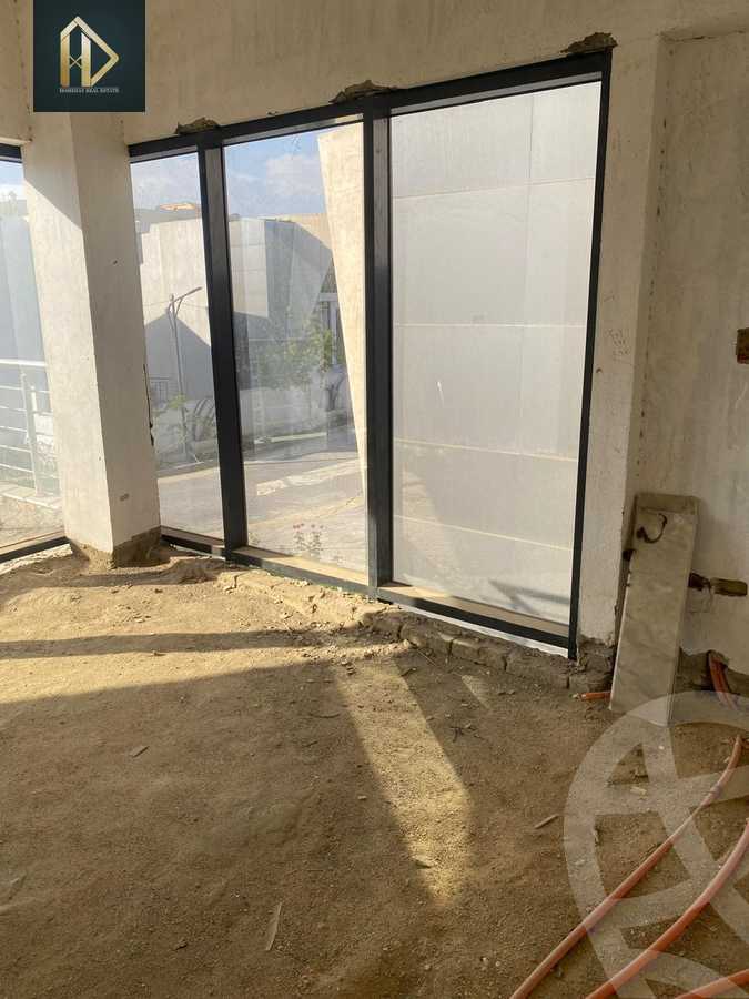 https://aqarmap.com.eg/en/listing/6374128-for-sale-cairo-el-shorouk-compounds-life-view
