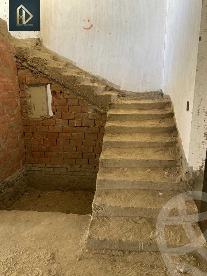 https://aqarmap.com.eg/en/listing/6374189-for-sale-cairo-el-shorouk-compounds-life-view