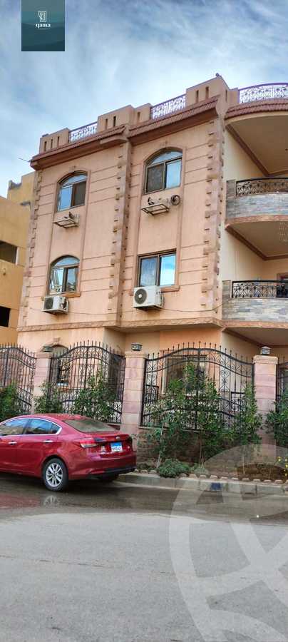 https://aqarmap.com.eg/ar/listing/6241901-for-sale-cairo-new-cairo-first-settlement-mhwr-mstfy-kml