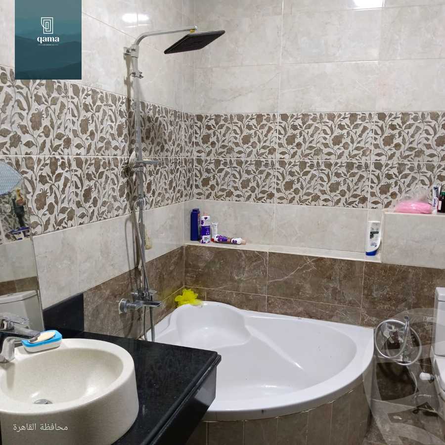 https://aqarmap.com.eg/ar/listing/6241901-for-sale-cairo-new-cairo-first-settlement-mhwr-mstfy-kml