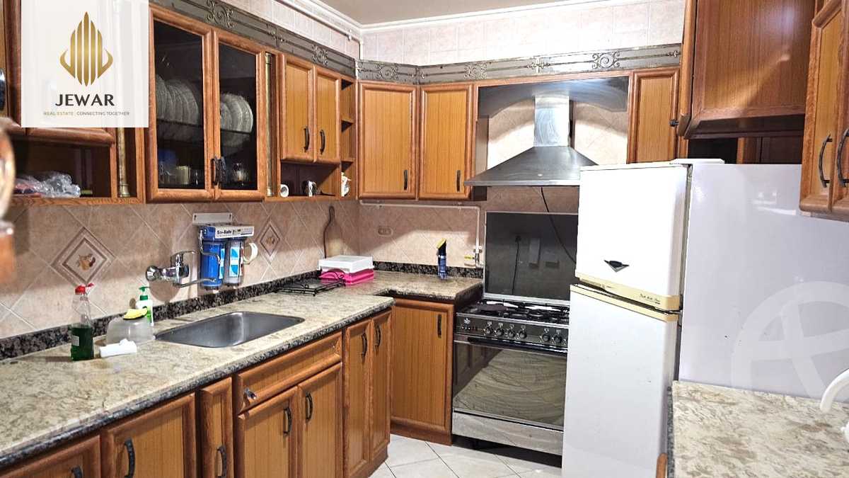 https://aqarmap.com.eg/ar/listing/6588619-for-sale-alexandria-zezenia-kasr-al-safa-st