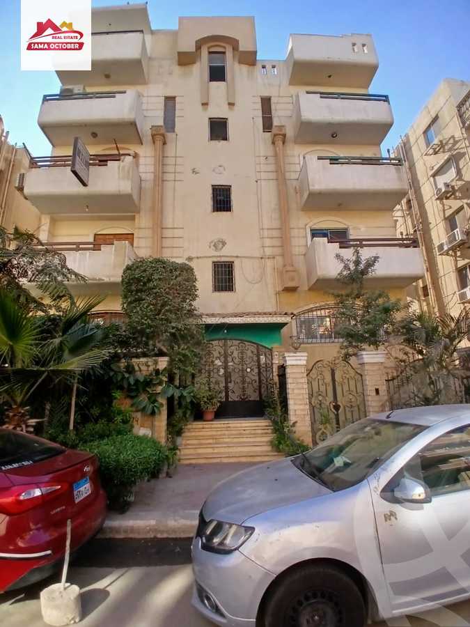 https://aqarmap.com.eg/en/listing/6543057-for-sale-cairo-6th-of-october-el-ahyaa-neighborhood-1st-dream-house-st