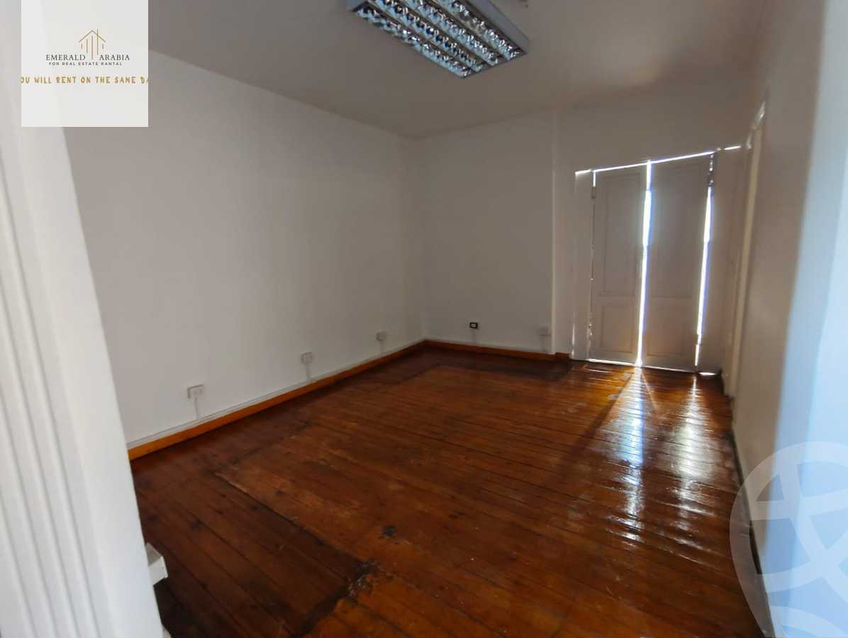 https://aqarmap.com.eg/ar/listing/6501894-for-rent-cairo-el-maadi-sarayat-el-maadi-el-nahda-st