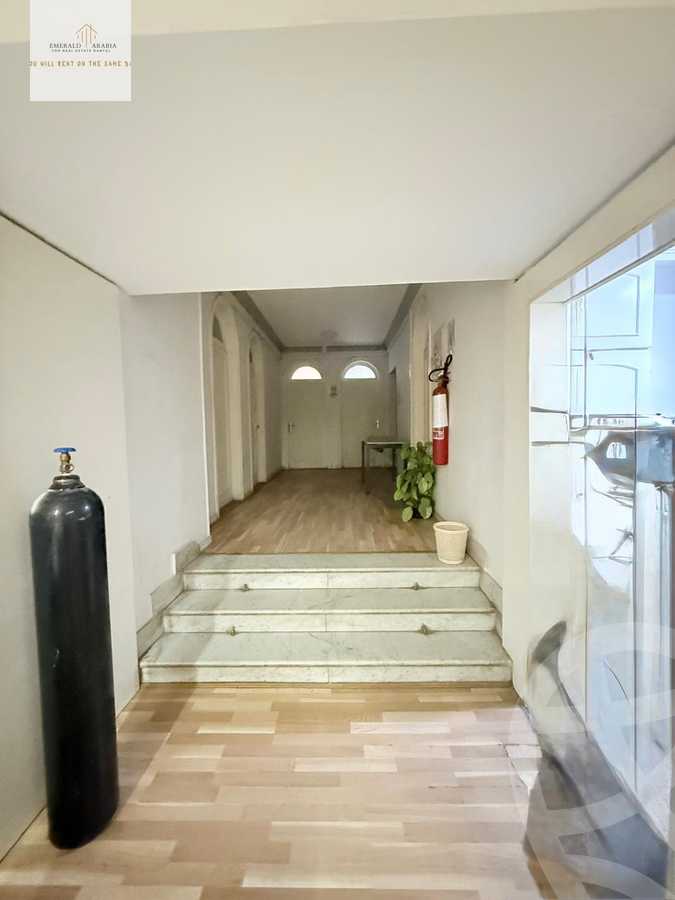 https://aqarmap.com.eg/en/listing/6501936-for-rent-cairo-el-maadi-sarayat-el-maadi-street-20