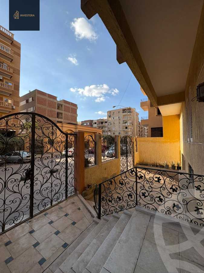 https://aqarmap.com.eg/ar/listing/6555632-for-sale-cairo-6th-of-october-el-ahyaa-neighborhood-4th-neighbourhood-1