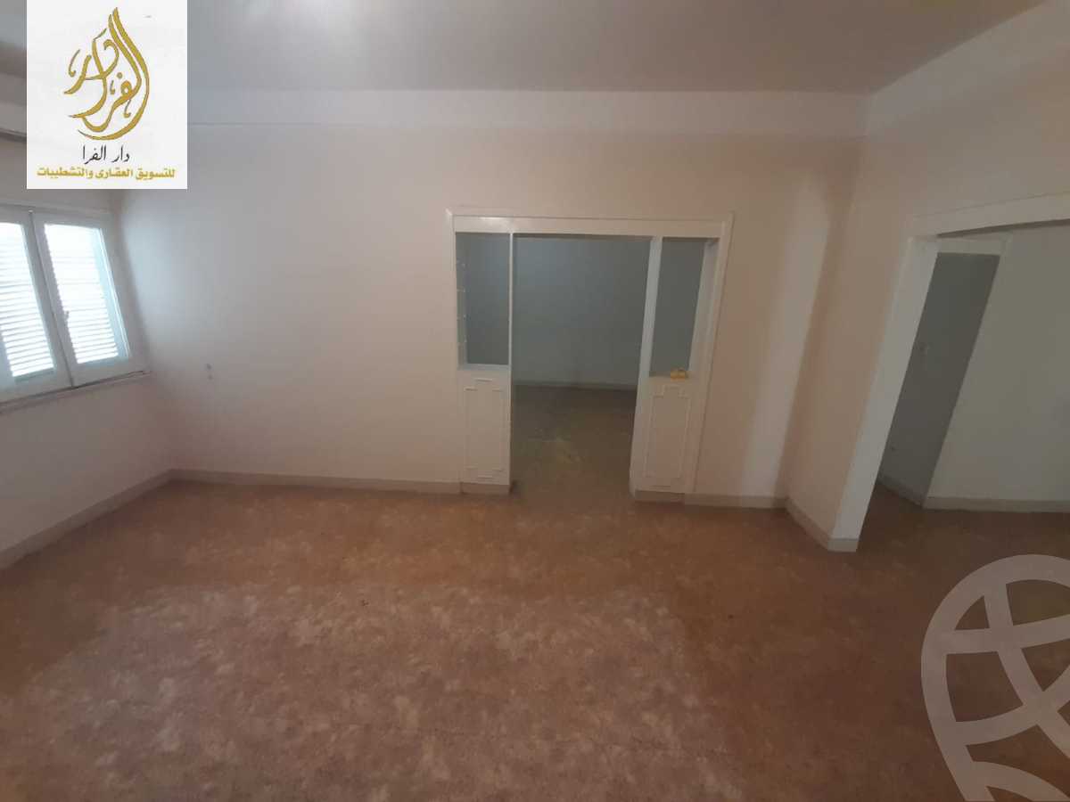 https://aqarmap.com.eg/ar/listing/6583659-for-rent-cairo-el-mohandesen-shareaa-ahmed-orabi